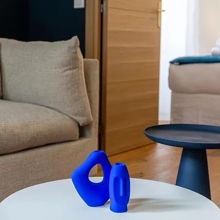The Blue Downtown Montmartre Apartament *