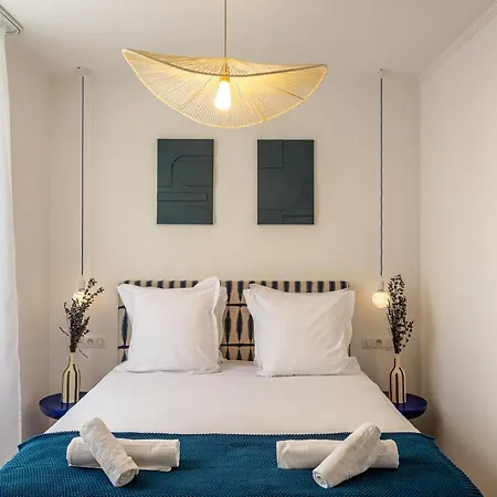 The Blue Downtown Montmartre * Παρίσι